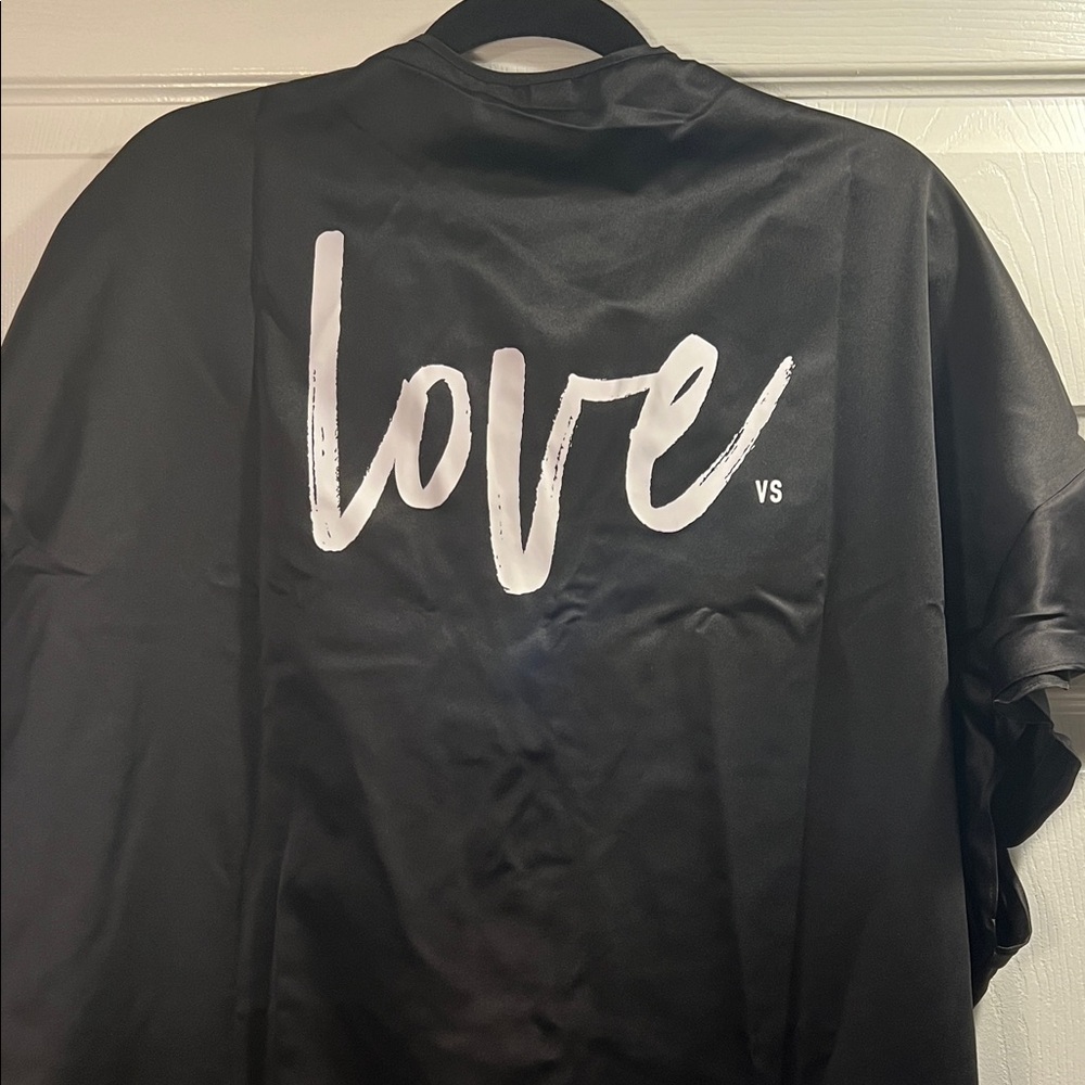 NWT Victoria's Secret Black Wrap Kimono Satin Robe One Size
